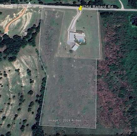 11 Acres of Land with Home for Sale in Van Alstyne, Texas
