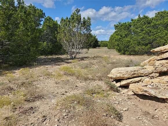 10.01 Acres of Land for Sale in Hamilton, Texas