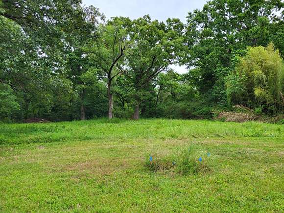 4.4 Acres of Land for Sale in Kissee Mills, Missouri