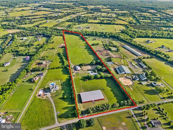 24 Acres of Agricultural Land with Home for Sale in Nokesville, Virginia