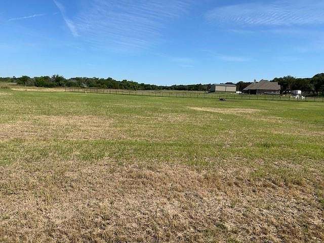 2.5 Acres of Residential Land for Sale in Weatherford, Texas
