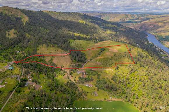 24.1 Acres of Recreational Land for Sale in Lenore, Idaho