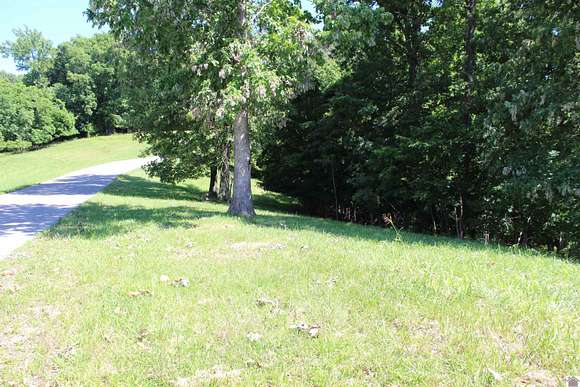 1.5 Acres of Residential Land for Sale in Eddyville, Kentucky