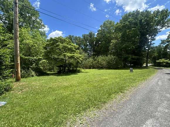 5 Acres of Residential Land for Sale in Hardy, Virginia