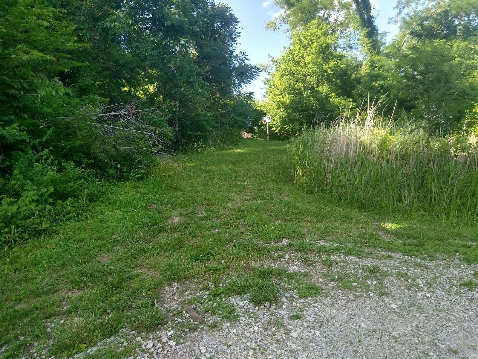 0.141 Acres of Residential Land for Sale in Chester, Illinois