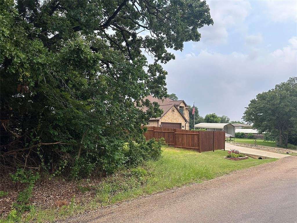 0.19 Acres of Residential Land for Sale in Gun Barrel City, Texas