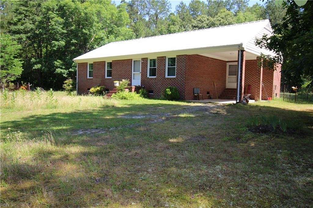 9.81 Acres of Residential Land with Home for Sale in Suffolk, Virginia