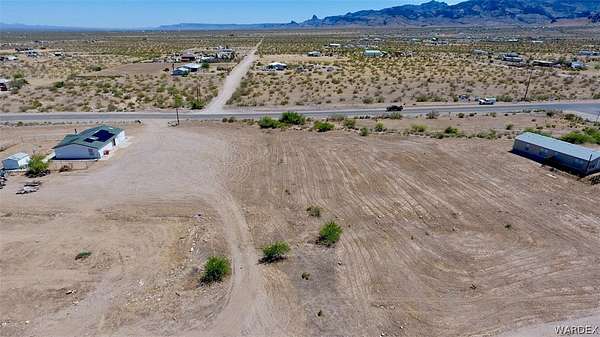 1 Acre of Residential Land for Sale in Golden Valley, Arizona