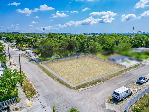 0.25 Acres of Land for Sale in Miami, Florida
