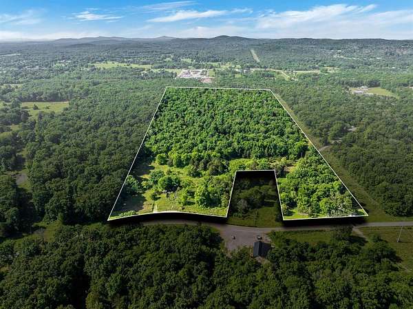 22 Acres of Mixed-Use Land for Sale in Murfreesboro, Tennessee