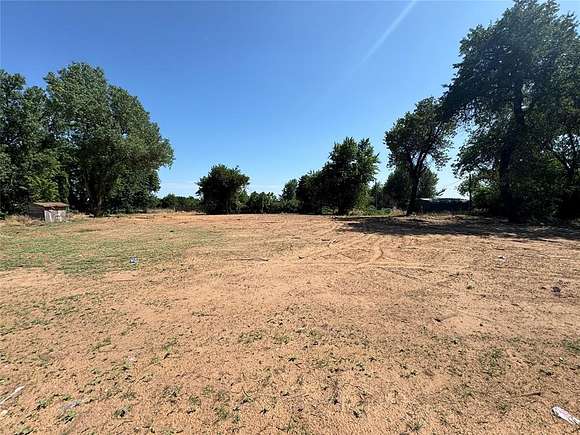 1 Acres of Residential Land for Sale in Chickasha, Oklahoma