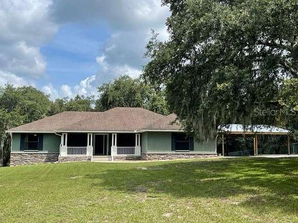 8.2 Acres of Land with Home for Sale in Lakeland, Florida