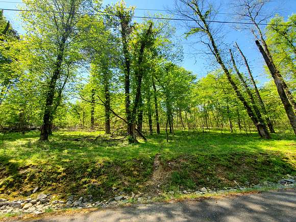 0.75 Acres of Land for Sale in Mooresburg, Tennessee