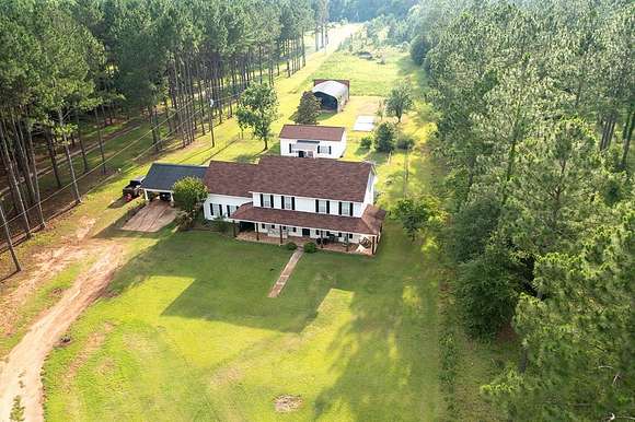 5.35 Acres of Residential Land with Home for Sale in Leesburg, Georgia