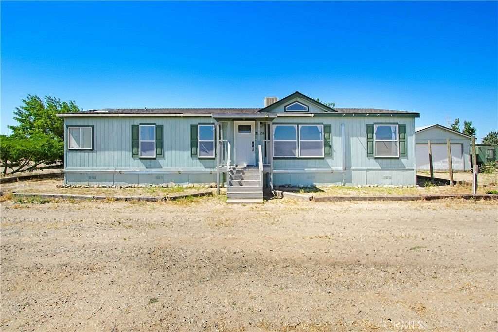 3.48 Acres of Land with Home for Sale in Lancaster, California