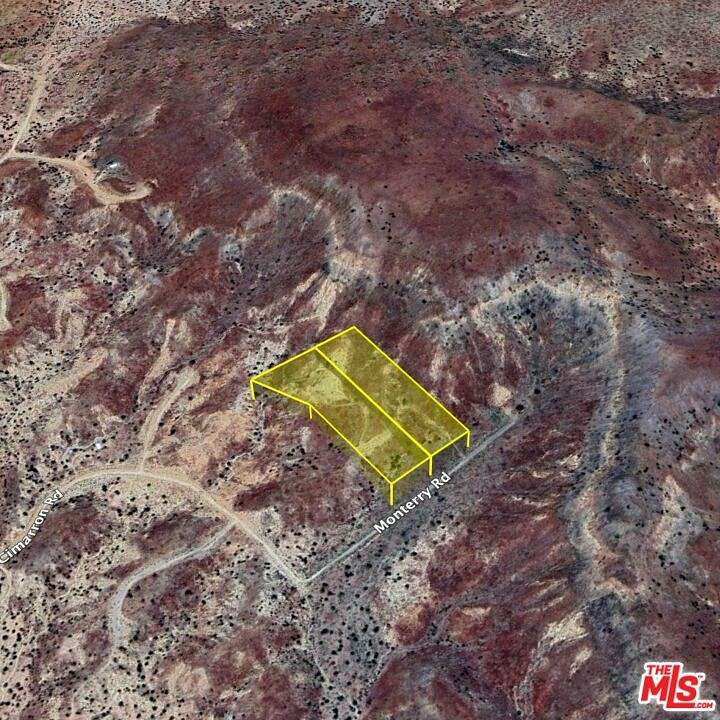 3.441 Acres of Land for Sale in Pioneertown, California