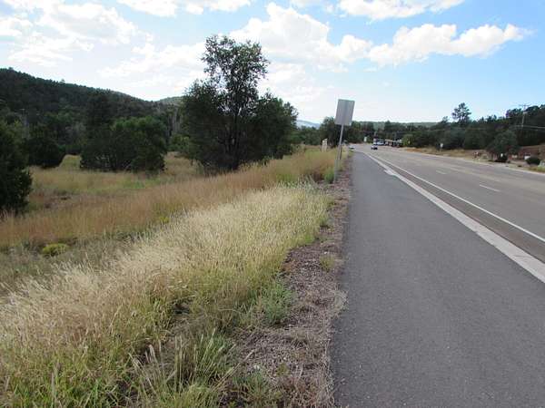 2.87 Acres of Commercial Land for Sale in Cedar Crest, New Mexico
