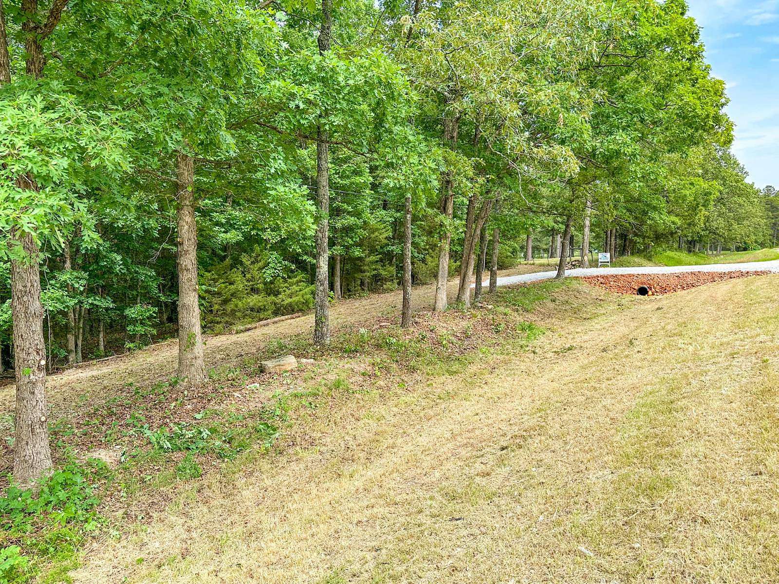 2.3 Acres of Residential Land for Sale in Evening Shade, Arkansas