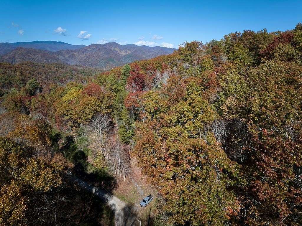 5 Acres of Residential Land for Sale in Bryson City, North Carolina