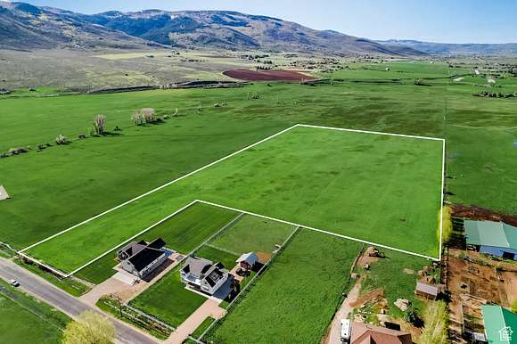 15.8 Acres of Land for Sale in Oakley, Utah
