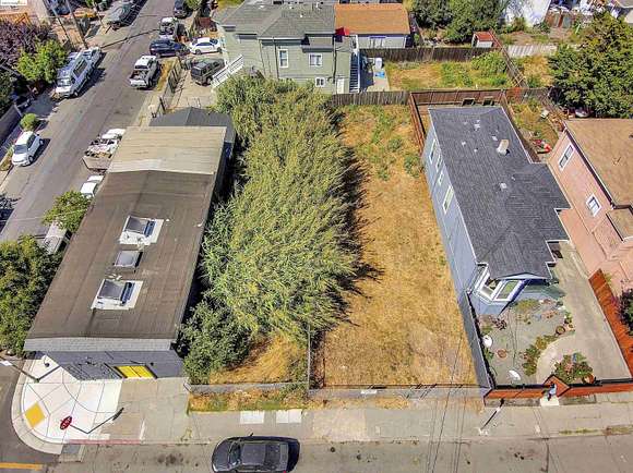 0.08 Acres of Residential Land for Sale in Oakland, California