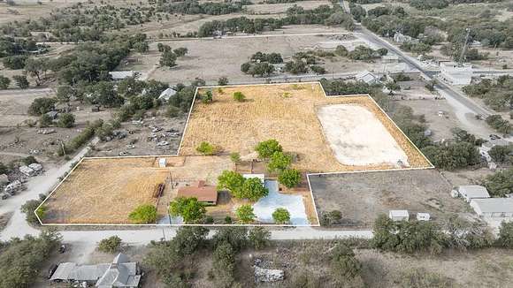 4.5 Acres of Land with Home for Sale in Carlton, Texas