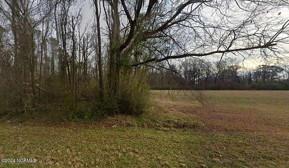 28 Acres of Land for Sale in Richlands, North Carolina
