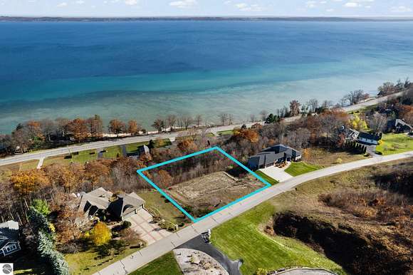 1 Acre of Residential Land for Sale in Traverse City, Michigan