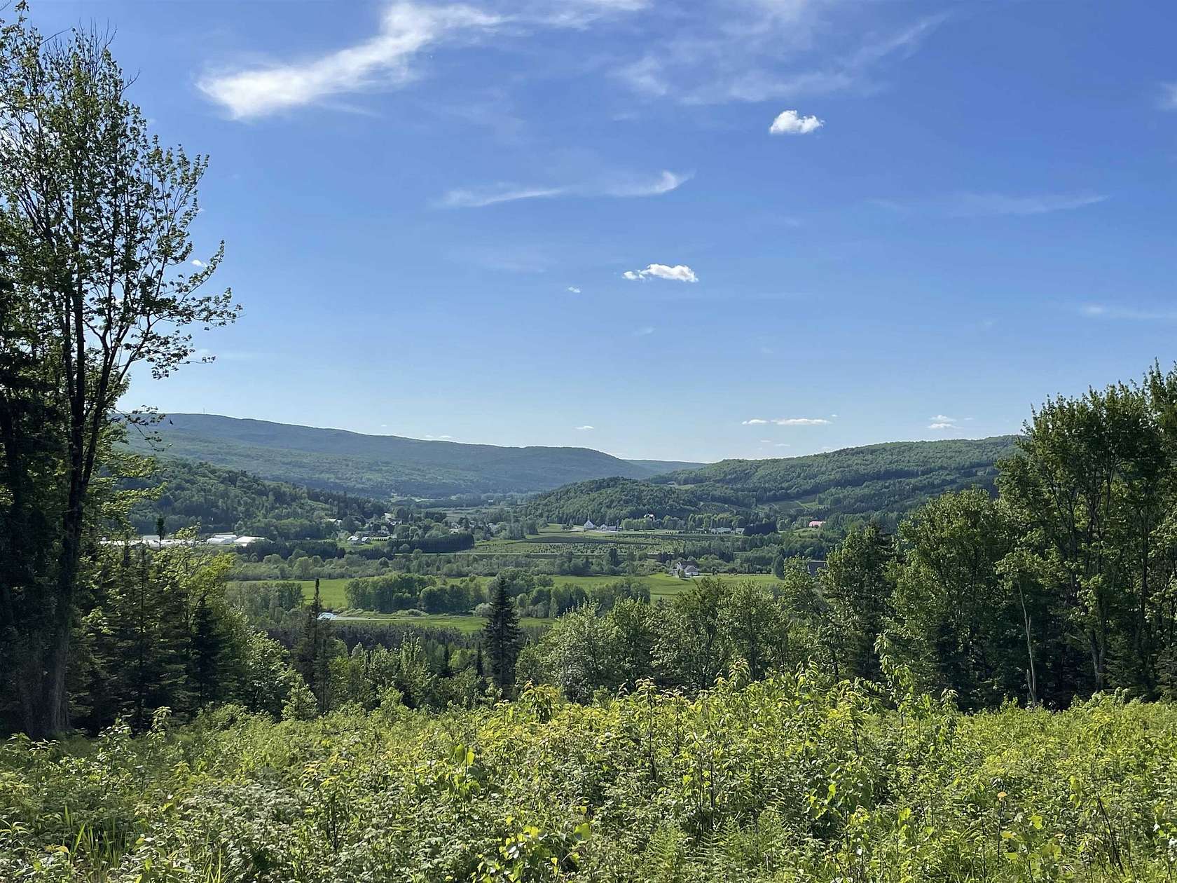 9.24 Acres of Residential Land for Sale in Pittsburg, New Hampshire