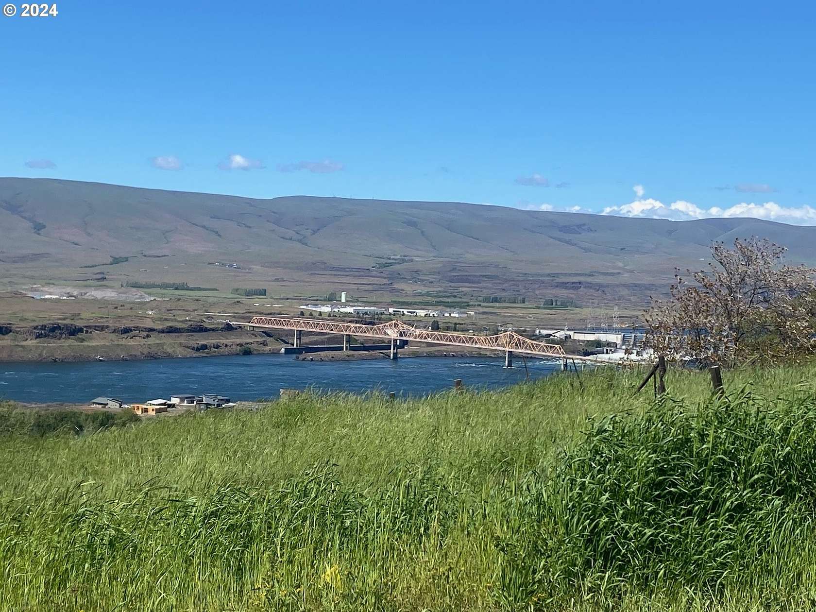 0.32 Acres of Residential Land for Sale in The Dalles, Oregon
