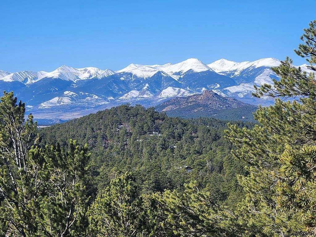 5.1 Acres of Land for Sale in Cotopaxi, Colorado