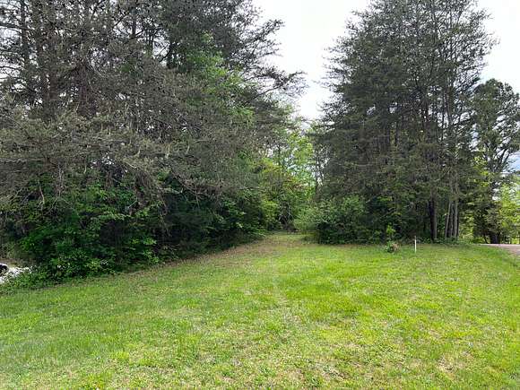 9.6 Acres of Recreational Land for Sale in Cookeville, Tennessee