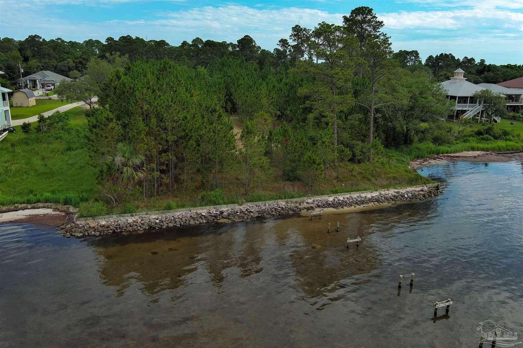 0.95 Acres of Residential Land for Sale in Gulf Breeze, Florida