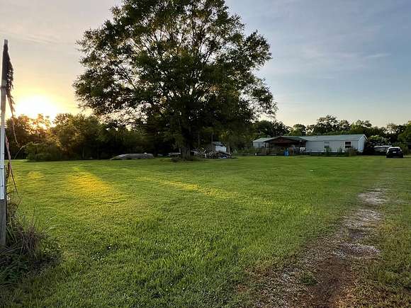 4.6 Acres of Residential Land for Sale in Picayune, Mississippi