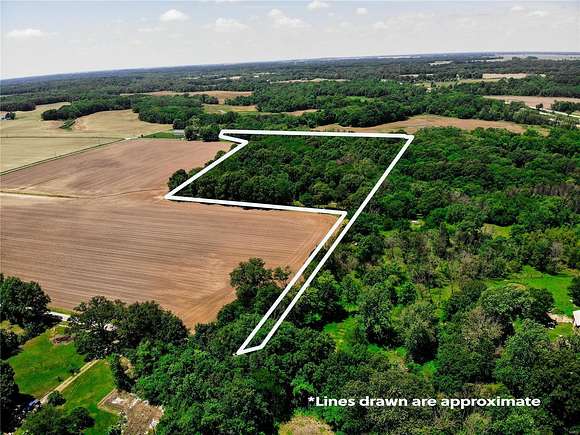 10.6 Acres of Recreational Land & Farm for Sale in Mulberry Grove, Illinois