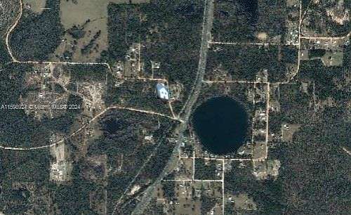 0.95 Acres of Residential Land for Sale in Alford, Florida