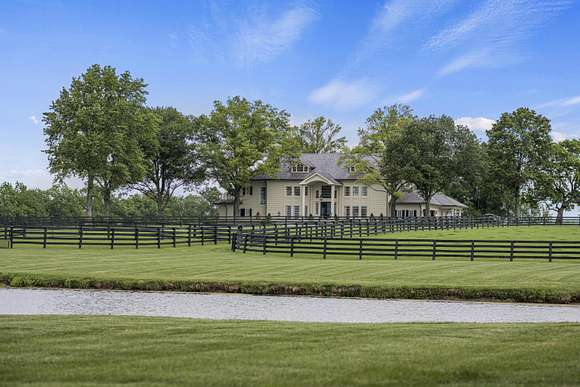 60 Acres of Land with Home for Sale in Lexington, Kentucky