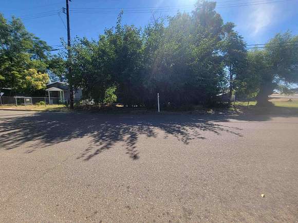 0.16 Acres of Residential Land for Sale in Red Bluff, California