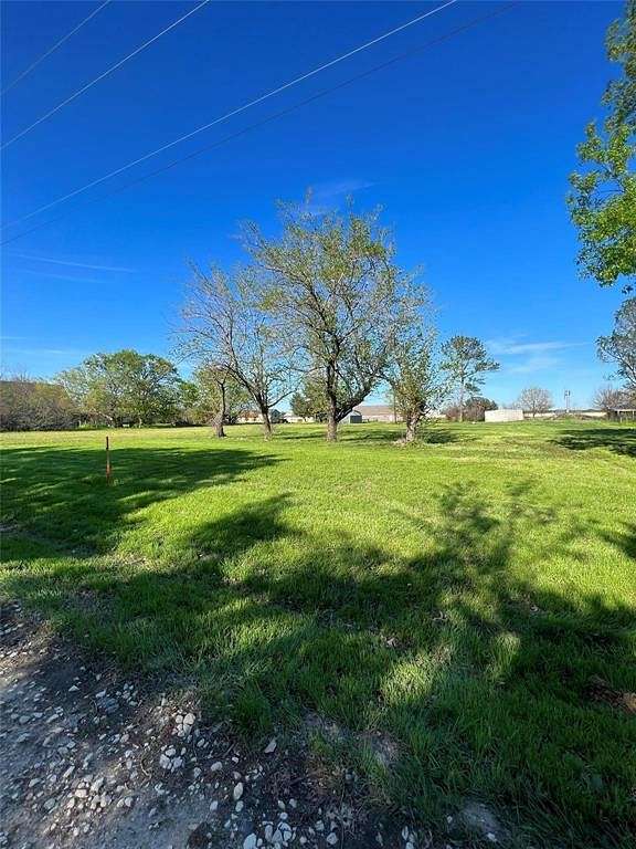 0.442 Acres of Land for Sale in Corsicana, Texas