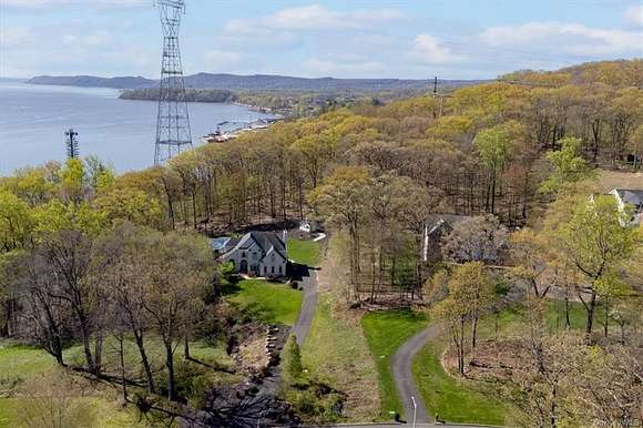 2 Acres of Mixed-Use Land for Sale in Stony Point, New York