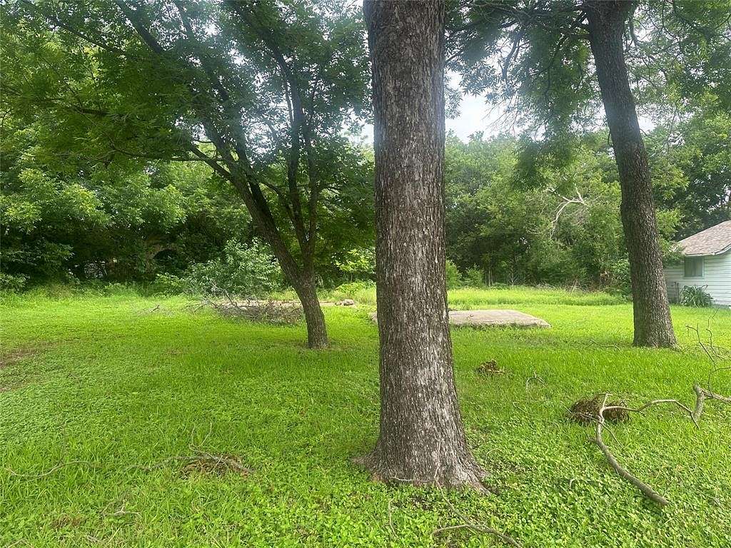 0.29 Acres of Land for Sale in Corsicana, Texas