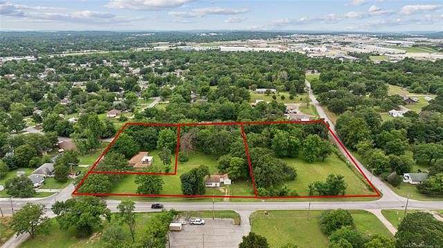 1.277 Acres of Residential Land for Sale in Tulsa, Oklahoma