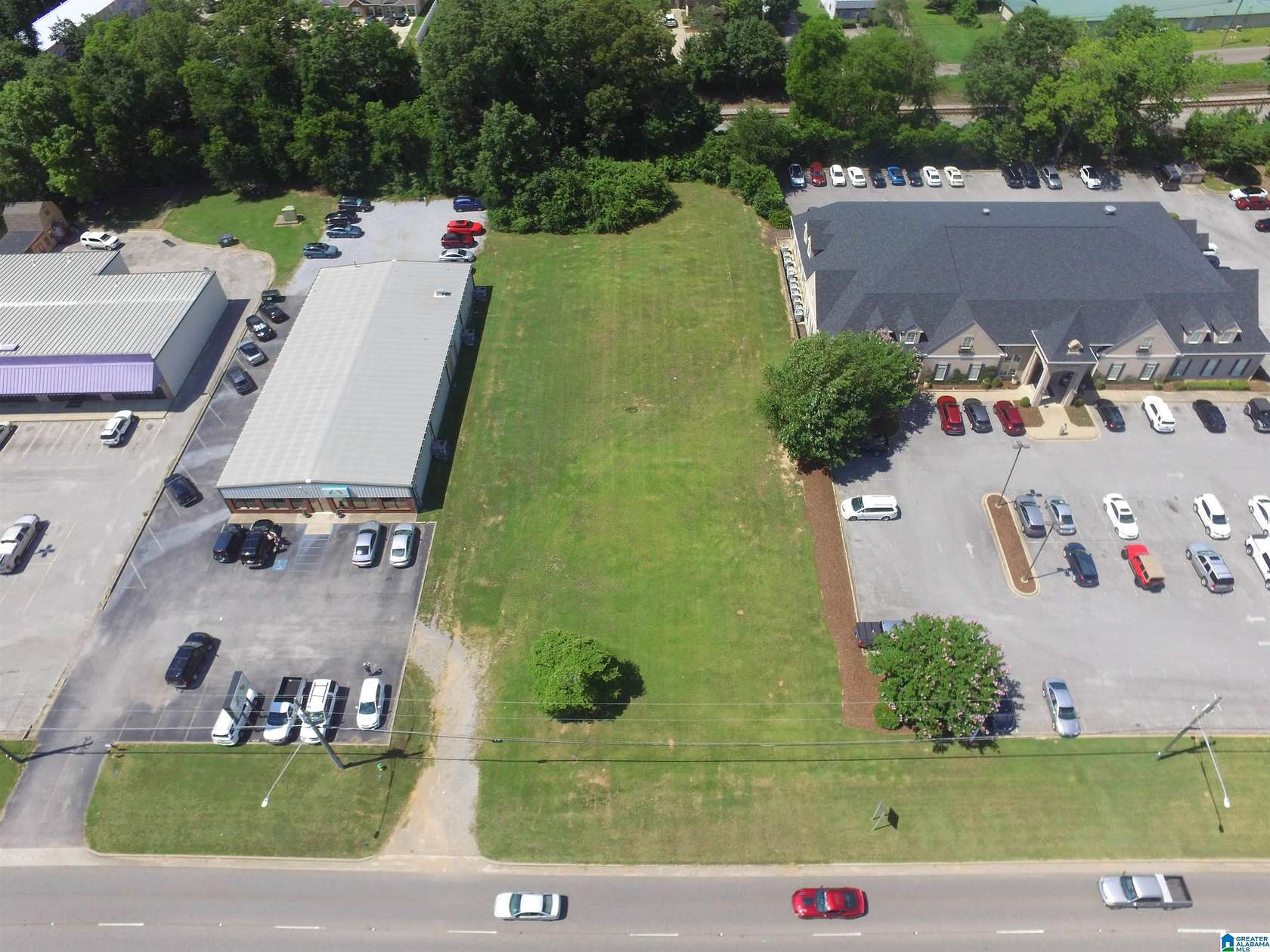 0.69 Acres of Commercial Land for Sale in Anniston, Alabama