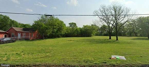 1.3 Acres of Commercial Land for Sale in Corsicana, Texas
