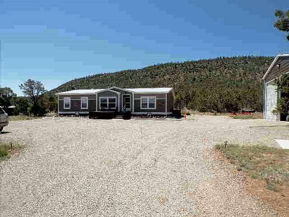 40 Acres of Land with Home for Sale in Aragon, New Mexico