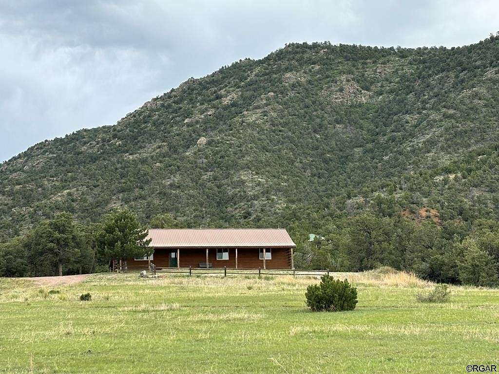 36 Acres of Land with Home for Sale in Cañon City, Colorado