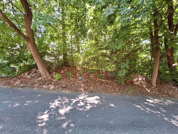 0.2 Acres of Residential Land for Sale in Waterbury, Connecticut