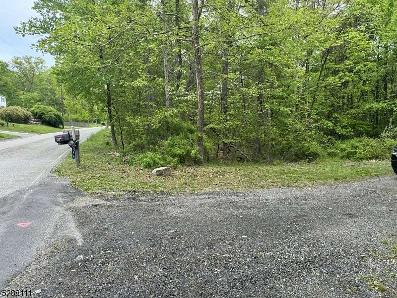 0.85 Acres of Residential Land for Sale in Montague Township, New Jersey