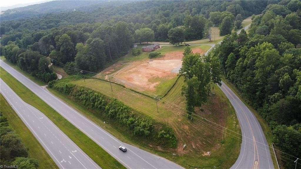 3.51 Acres of Land for Sale in Wilkesboro, North Carolina