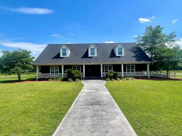 17.84 Acres of Land with Home for Sale in Valdosta, Georgia